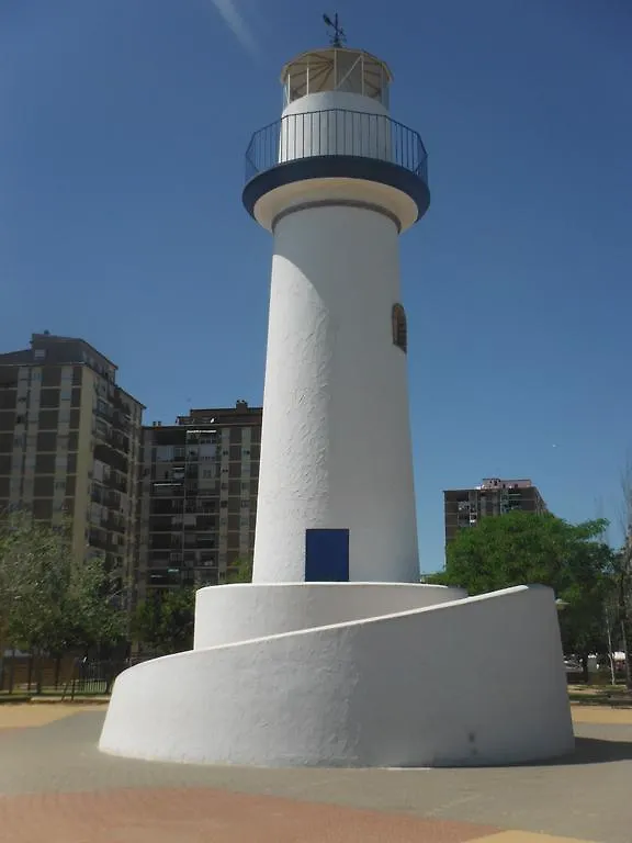 City Center And Next To The Beach 3 Bedrooms Málaga Lägenhet